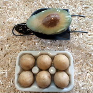 I'm designing the perfect country kitchen, here is a sneak peek of the super cute avocado and egg soap<a href="/tag/newprofilepic"class="tags"><span>#newprofilepic</span></a>