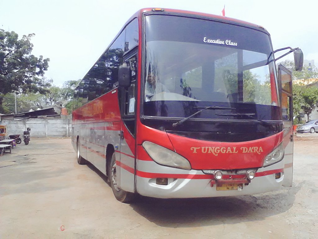 Dane_sheckler02's tweet photo. @Tunggal_Dara menunggu penumpang exe01 live #mampangarea #squad_MBL https://t.co/uzyVXCK7RQ