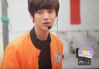 luhandazed's tweet photo. 프리뷰) 151107 난징 런닝맨 봉사활동 : 루한 열심히 다정하게 이쁘게 https://t.co/e2WuMOiIce