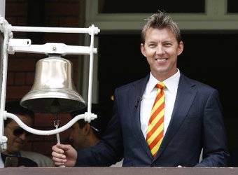 Happy Birthday Brett Lee, one of the fastest bowlers the world has seen. 718 International Wickets. 