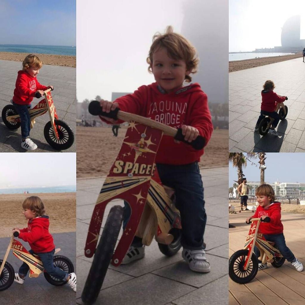 BarcelonaInsta's tweet photo. Thiago op zijn #kinderfeets #loopfiets #balancebike #barcelona #bicicleta #barceloneta #miโฆ https://t.co/ZQpBoGRyPZ https://t.co/6DNt5H8gZ3