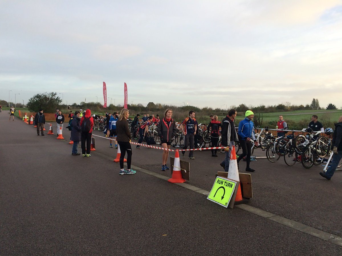 ImperialTriath's tweet photo. Ready to rock Hillingdon Duathlon @HillingdonTri @SportImperial #GoImperial https://t.co/9dC6r6aYtQ