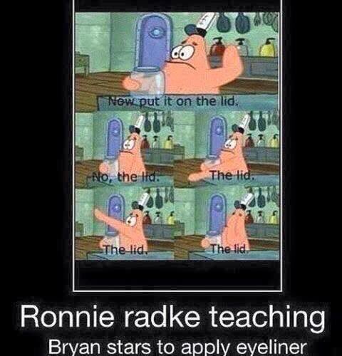 Fallen_Khaleesy's tweet photo. 😂 @RonnieRadke https://t.co/3L3otufzkG