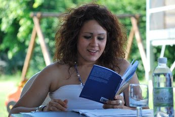 ContactSrl's tweet photo. Valentina combatte contro la #sclerosimultipla condive con noi i suoi pensieri-https://t.co/0SvCCZYTPI @Aism https://t.co/b5PVPcmusl