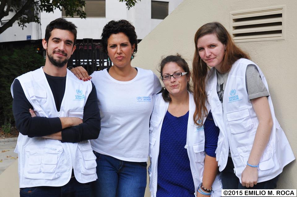 EacnurCV's tweet photo. Equipo polifacetico en el evento "RefugiArte" del instituto Lluis Vives. "Creemos en el mundo solidario" https://t.co/kUUC8qnsTQ