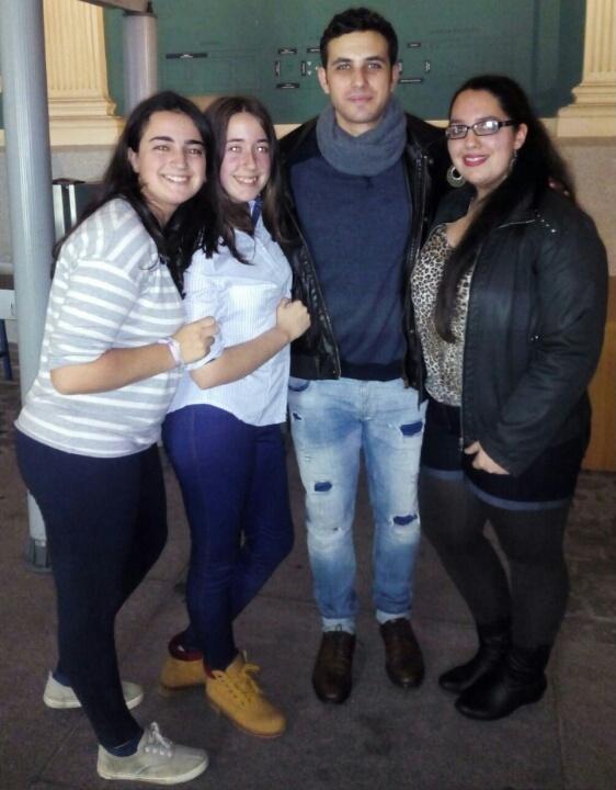 Cf_SamyKF's tweet photo. ~Es un orgullo estar unidas por tí~ Mil gracias por tanto cariño!! Te queremos @Samy_KF 😘💙🎭 https://t.co/Y53twyXI9W