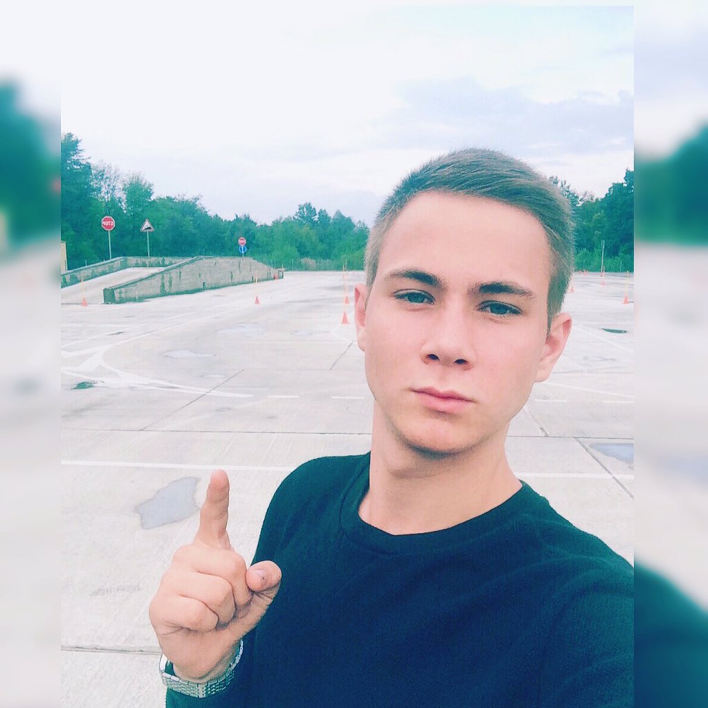 AP_Check's tweet image. 