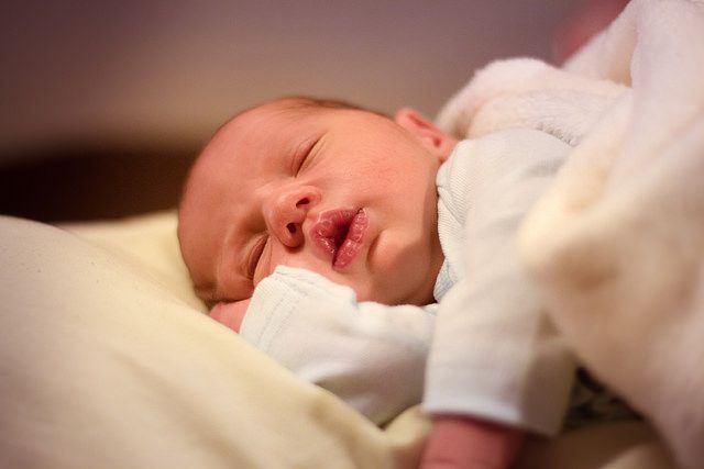 Emergenza, dipendenza da oppioidi tra i neonati.