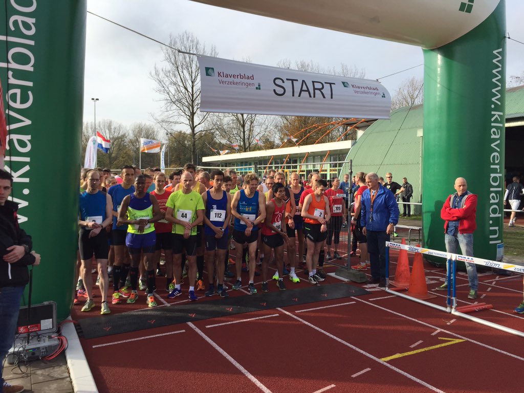 jjmhubers's tweet photo. Start 15 km #klaverbladloop prima omstandigheden https://t.co/UpXrEIrxjP