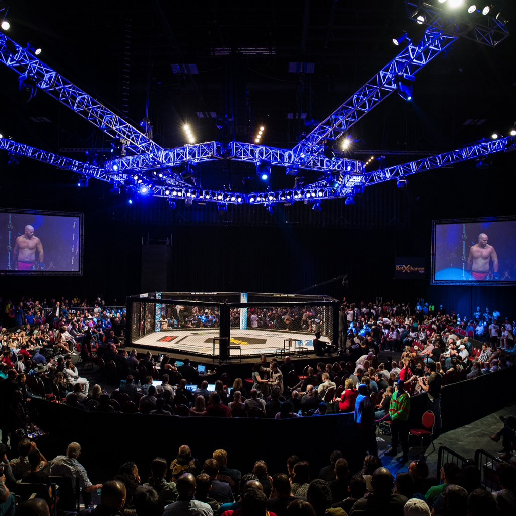 EFCworldwide's tweet photo. Thank you #CapeTown! Next stop @CarnivalCitySA for #EFC46: Buirski vs. Van Staden on 12 December! https://t.co/0wHpypuUV5