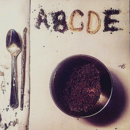 CourtsGraphics's tweet image. who doesn't love a good coffee typeface? #typography #coffee