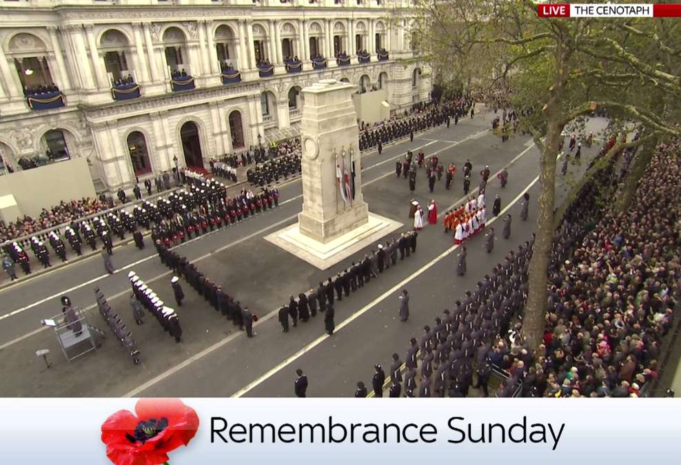 SkySportsNews's tweet photo. The nation pays its respects to those who have given their lives for their country. #SSNHQ #RemembranceSunday https://t.co/6aXYERMbOM