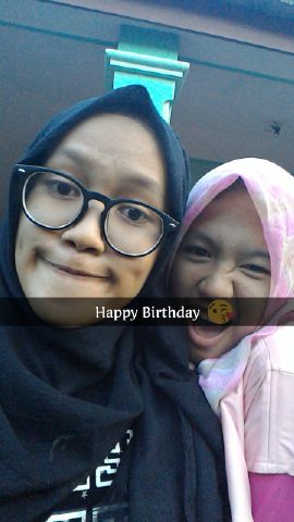 Novvia_Savitri's tweet photo. Happy b'day Dika♥ https://t.co/sePd9WMXUI