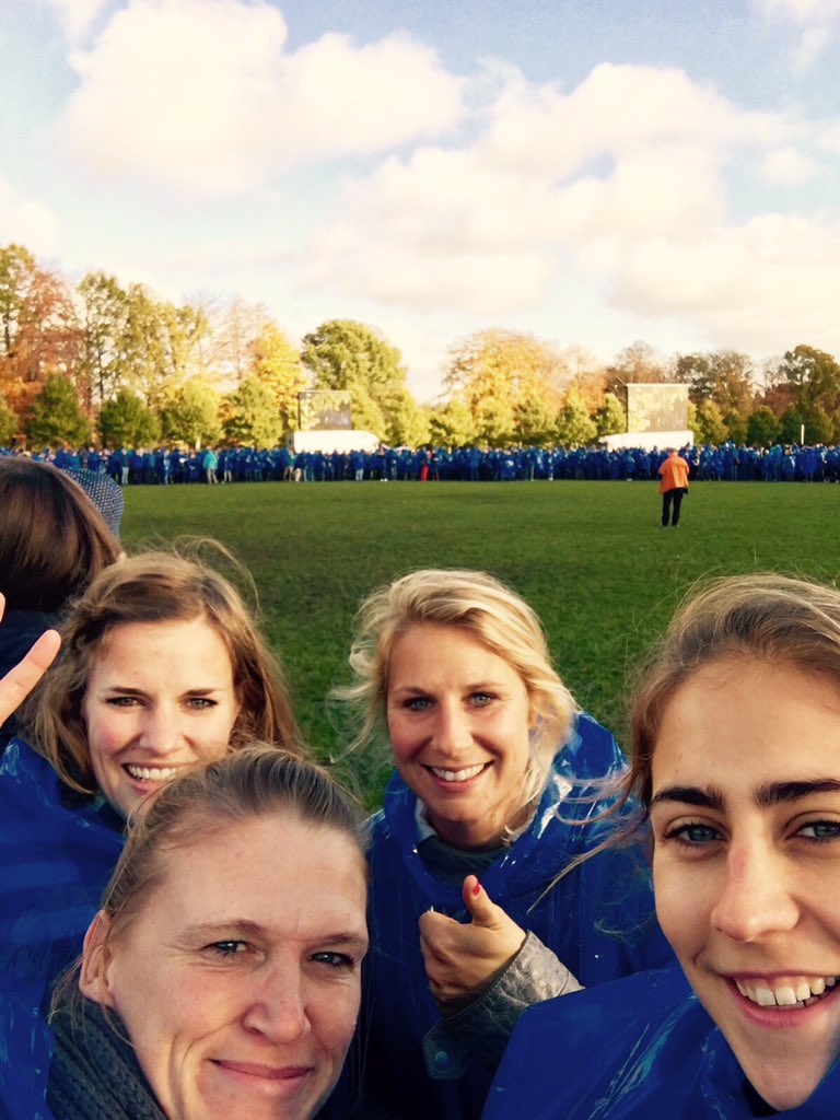 Eine Chance#NOWlympia #Hamburg2024 @TEAMHAMBURG2016 @adidas_Hockey