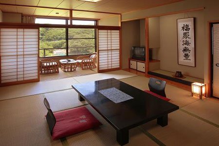 inezfsk31's tweet photo. 矢びつ温泉　瑞泉閣
｢骨寺村荘園」として世界遺産登録を目指している山王窟の麓から湧き出ている、霊験あらたかな温泉です。
https://t.co/ABMDFaTmYF https://t.co/iWcvJGGdAv
