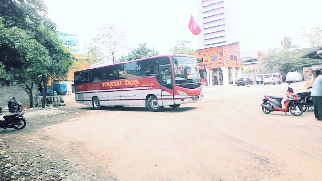 inzaghi_daniel's tweet photo. TunggalDara Executive01
#MampangArea 
#MenungguPenumpang😁
@Tunggal_Dara https://t.co/2J15xiRRpj