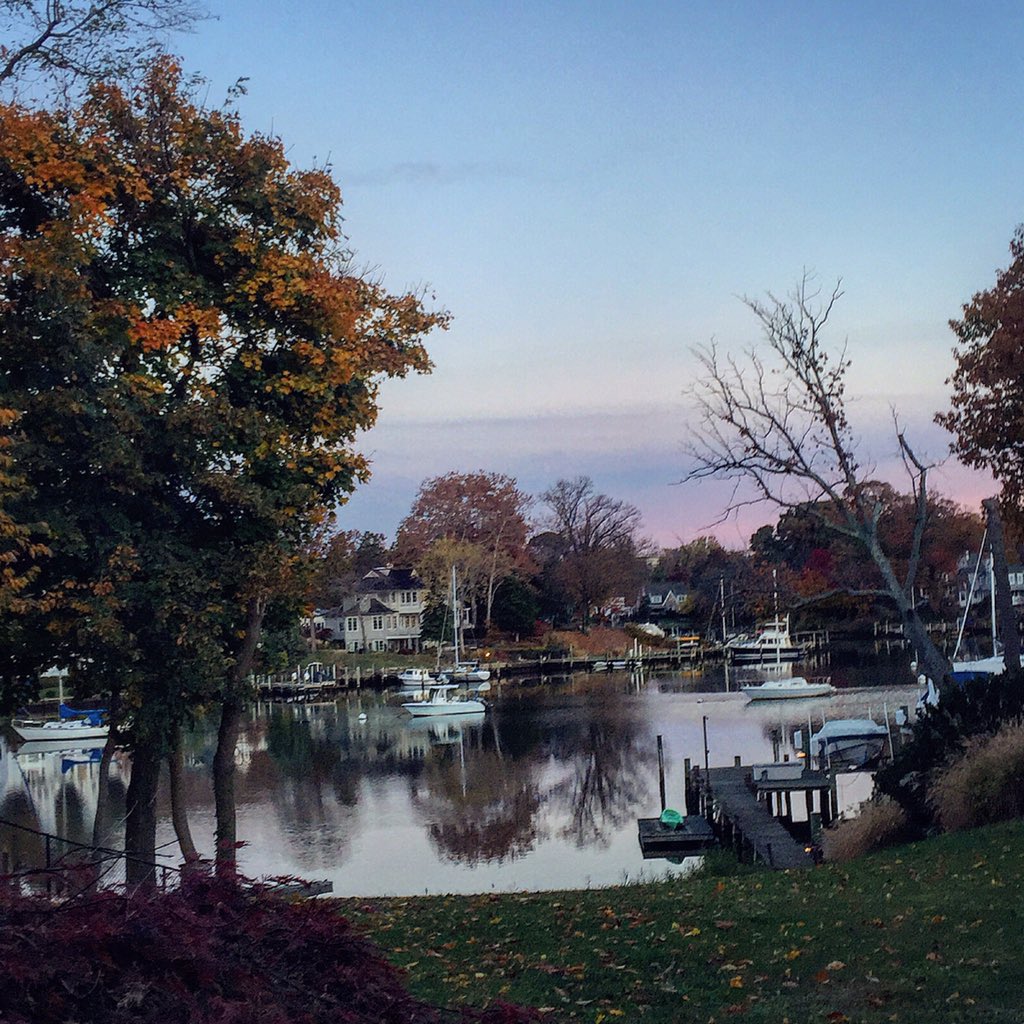 Sunrise 👀 

#Annapolis (yay @NavyFB !!) 🙌🏼🏈