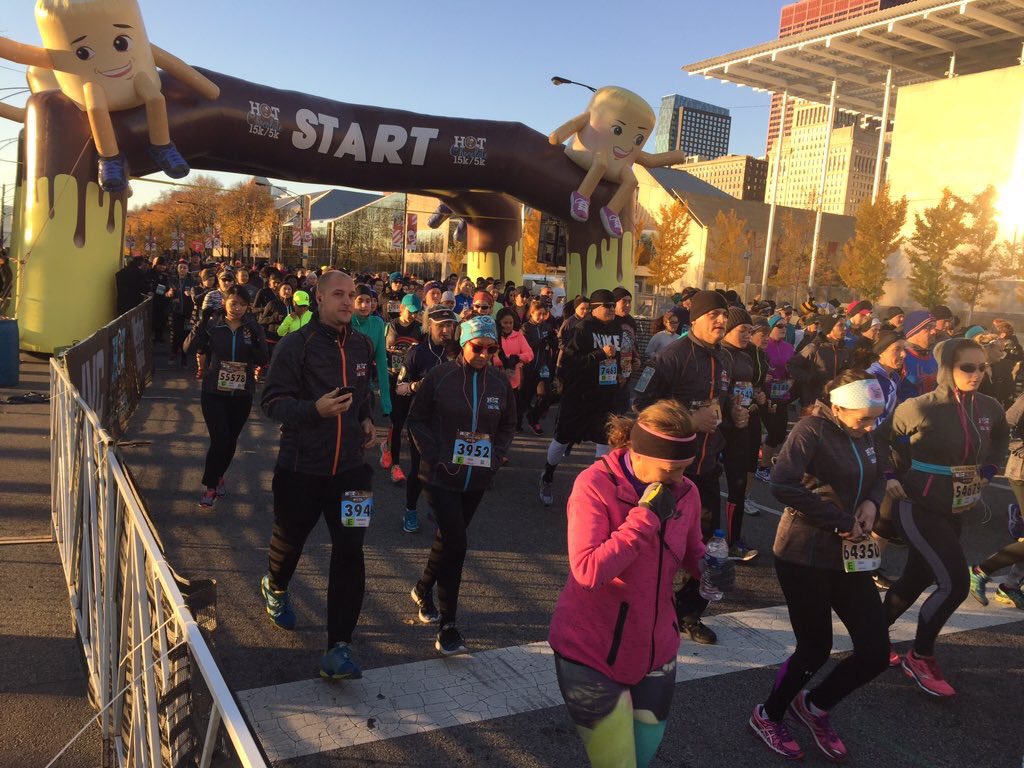 OfficialHeidiM6's tweet photo. Way to go runners! https://t.co/uqeV6RemyH