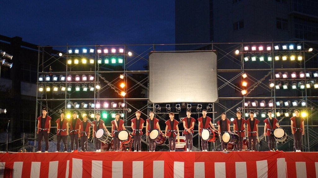 koudaikoyuukai's tweet photo. 日にちがたち遅くなりましたが…
工大祭を見に来てくれたみ��さん、本当にありがとうございました！
おかげで3年生最後の演奏を最高の形で終えることができました！！！
次は1.2年中心の新生鼓遊会をどうぞよろしくお願いします！ https://t.co/E8HxdMyWsf