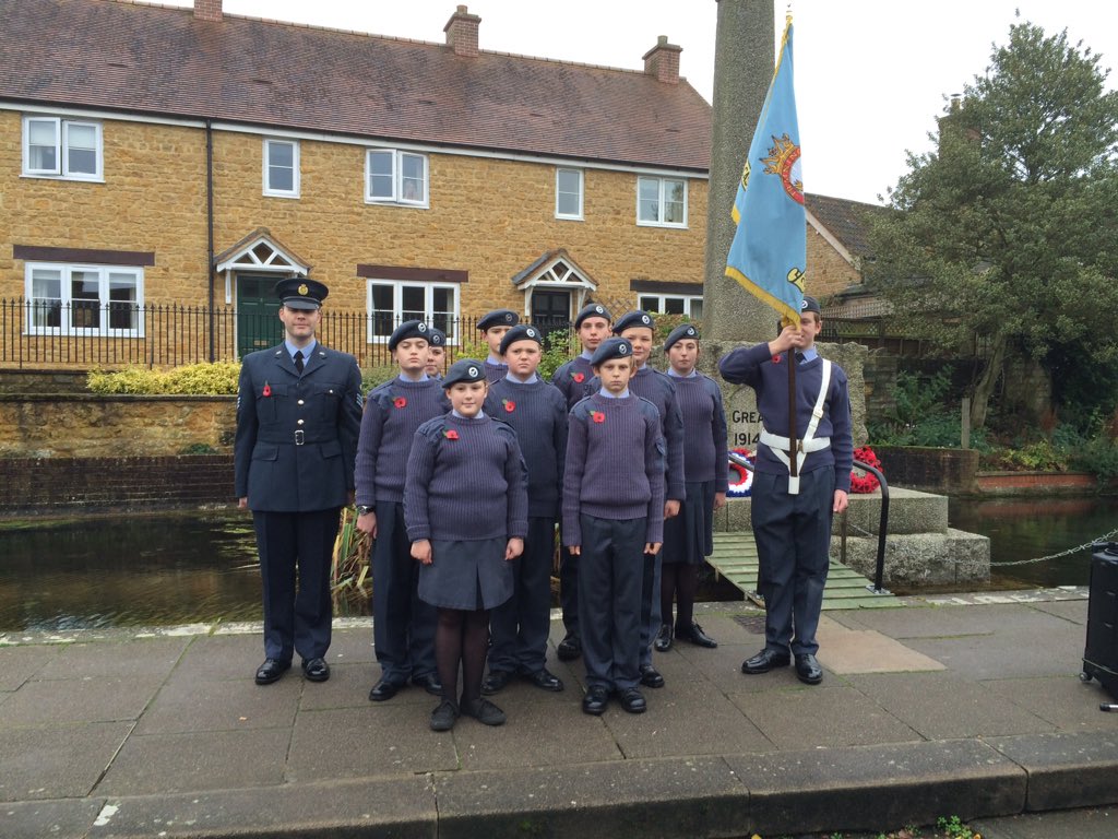 1032DF's tweet image. We will remember them. @PoppyLegion @CastleCaryTown #JoinUs #whatwedo #challengeyourself