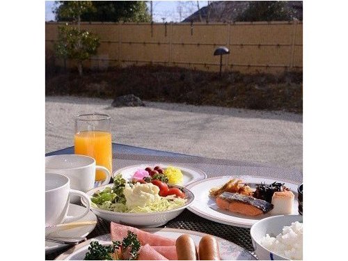 genersr56's tweet photo. 上野フレックスホテル
伊賀市の中央位地し便利です,開催中コンビニが隣に御座いますのですごく便利です！全室新しくLAN開通！
https://t.co/e8h5NLLGJw https://t.co/7ScKEwnv15