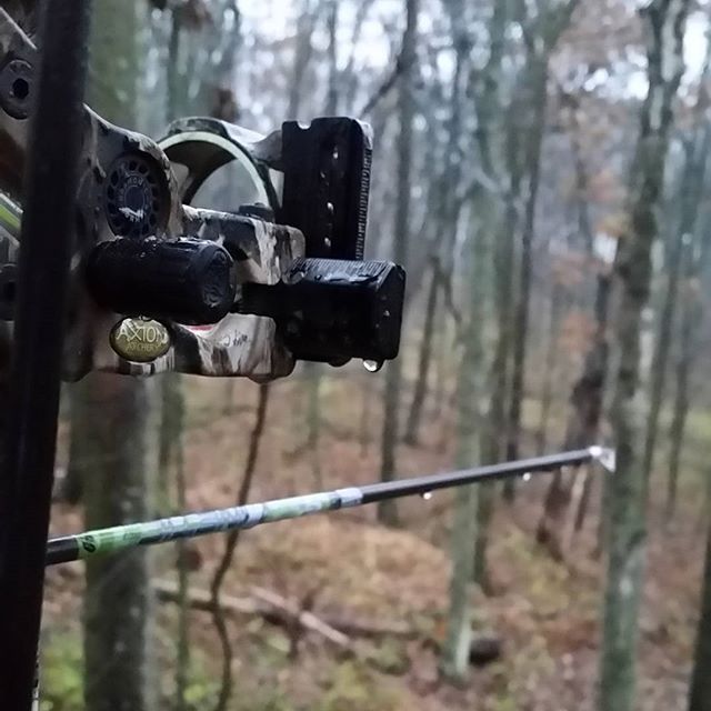 OUTDChannel's tweet image. Who's in the stand hunting today? - Heidi Voss. #WhatGetsYouOutdoors #Bowhunting #DeerHunting