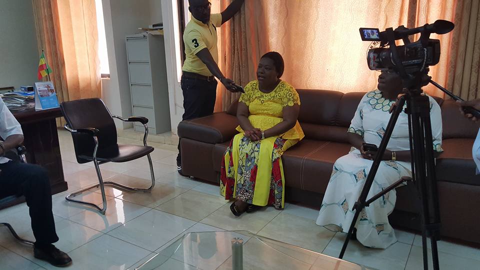 NanaOyeBampoe's tweet photo. Great to work with MCE, Techiman, Mr. Philip Oppong Amponsah and team on Friday. #MOGCSP_Ghana #EBANCARD #freeNHIS https://t.co/2QKM26qXkh