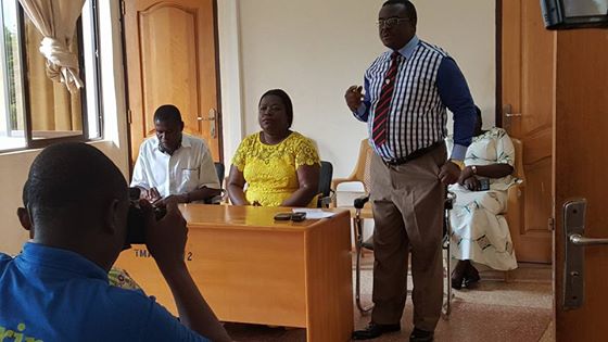 NanaOyeBampoe's tweet photo. Great to work with MCE, Techiman, Mr. Philip Oppong Amponsah and team on Friday. #MOGCSP_Ghana #EBANCARD #freeNHIS https://t.co/2QKM26qXkh