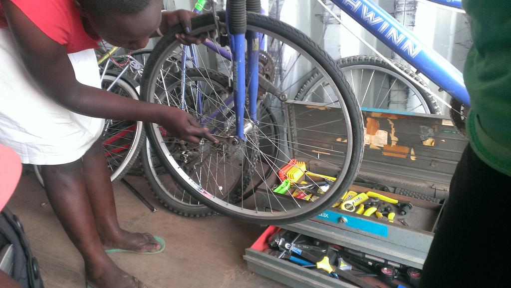 CyclovilleKenya tweet picture