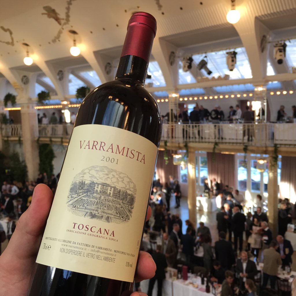 Stand numero 154! <a href="/FVarramista/">Fattoria Varramista</a> con un 2001 di buona beva #mwf2015