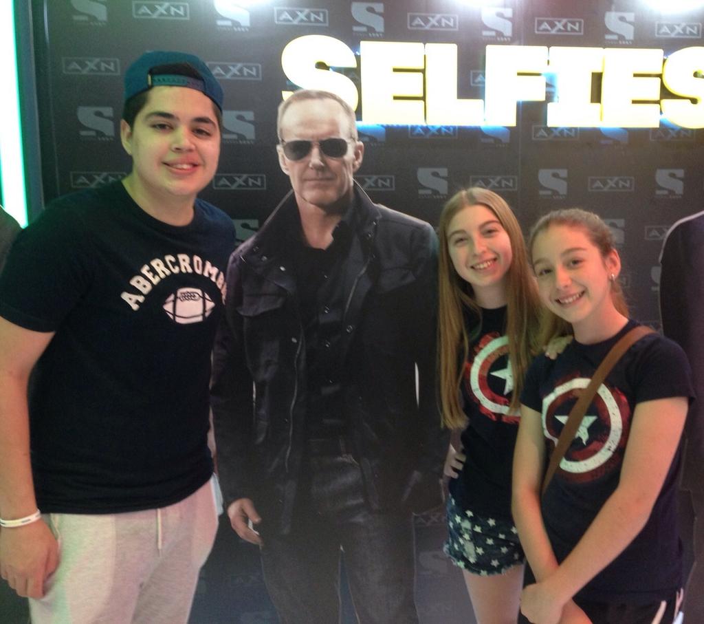 lokitolarry33's tweet photo. #comicconsony https://t.co/MCceox2dhk