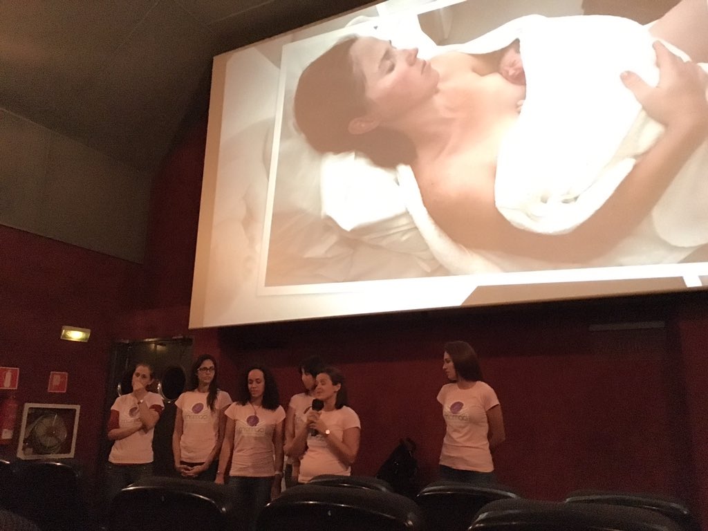 MarcosGC18's tweet photo. Tarde de #domingo en el .@cinemonopol disfrutando de #mamaci2015 #LactanciaMaterna .@JornadasMAMACI https://t.co/RM9VDY32Xp