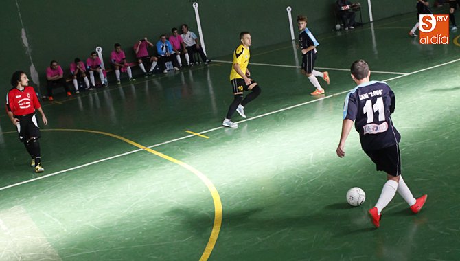 SArtvALDIA's tweet photo. #Fútsal #TerceraDivisión | Galería de @AlexAvenida sobre el triunfo del @CDFS_SanJose  https://t.co/IPCNGqq703 https://t.co/nVFDiBVK0J
