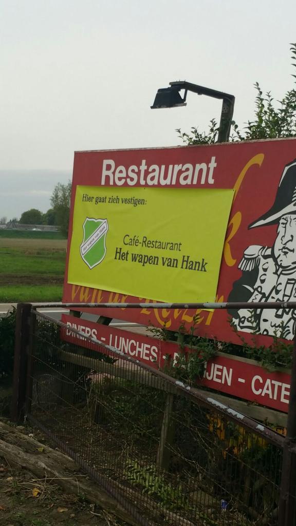 BeuseDe's tweet photo. @geutosjes ja gaat super goed. we hebben sinds 13 oktober een restaurant gekocht en zijn daar druk bezig. https://t.co/ZJE41M7euM