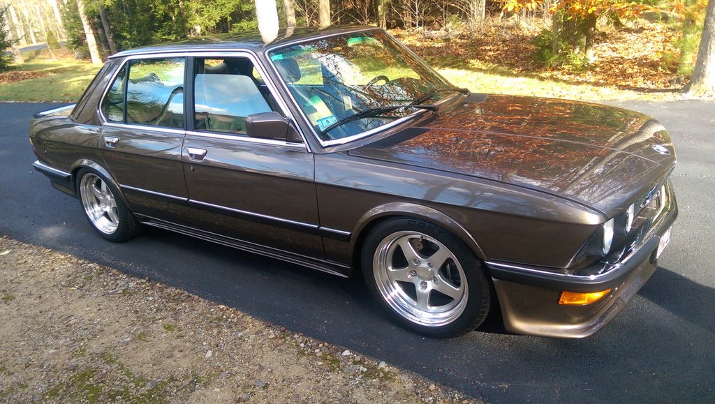 tigkindel's tweet photo. Project Sepang. #bmw #e28 #royw #turbo #holyshititsfast https://t.co/6GfblQsIZY https://t.co/TYjGWTwgG6