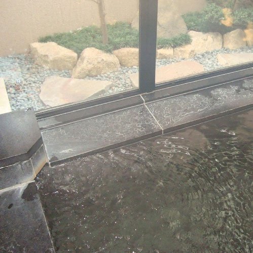 lashandrabmn91's tweet photo. ホテルルートイン太田
市の中心に位置するホテル。広めのベッドと足を伸ばしてお入り頂ける大浴場で１日の疲れを癒して頂けます。
https://t.co/5buEIf5OWw https://t.co/yF2cAl06er