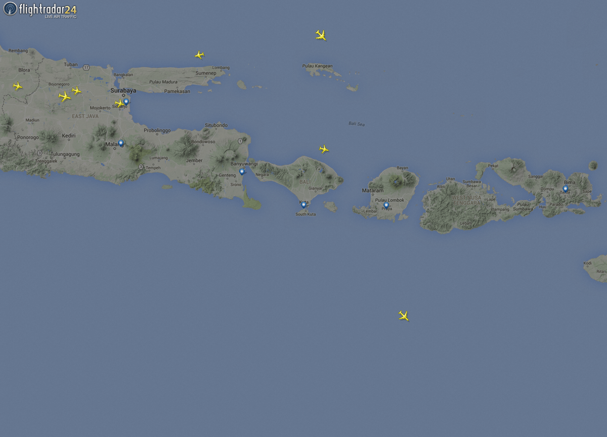Airport in #Bali once again closed due to #MtRinjani ash cloud. Closed until 9 Nov 0045UTC. flightradar24.com/airport/dps/map