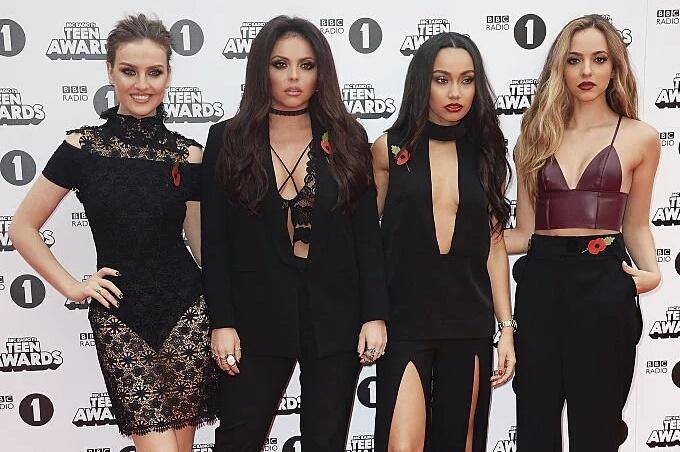 LM_4_LYF's tweet photo. @LittleMix  My queens looking damn gorgeous today at R1 teen awards😍❤💋 8/11/2015 https://t.co/84Uaht5dxB