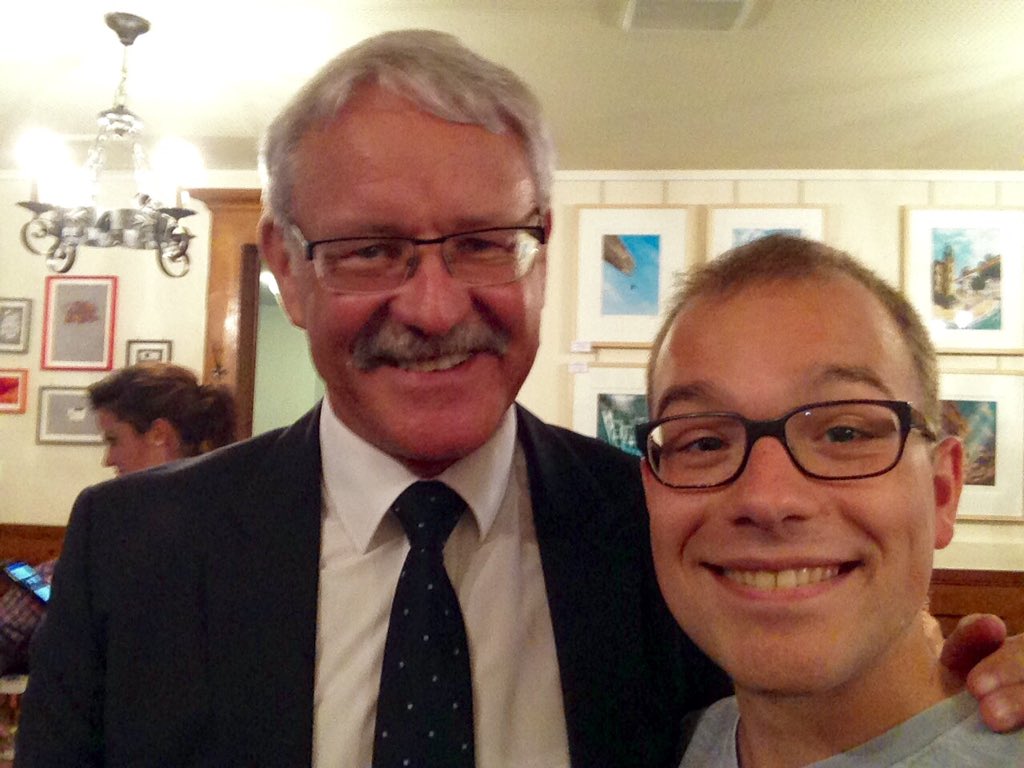 BlaiseFasel's tweet photo. Magnifique! @Beat_Vonlanthen brillamment élu au Conseil des Etats à #Fribourg avec 45'122 voix! @CVP_PDC #pdc15 https://t.co/velb0Wt46C