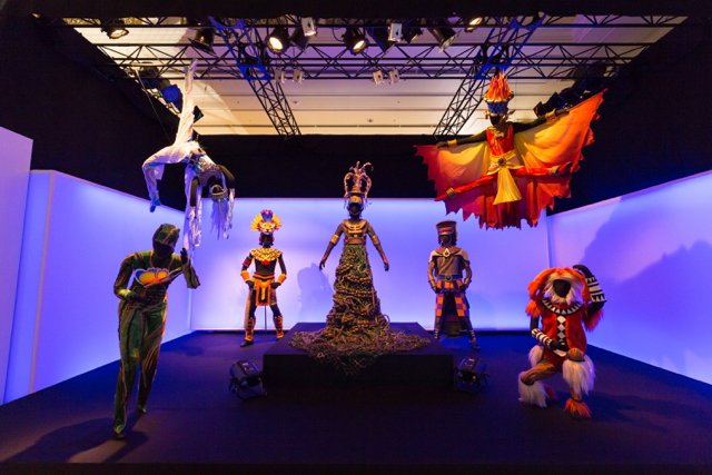 あとなび D23 Expo Japan 15 東京ディズニーリゾート関連の展示模様を中心にご紹介 T Co Nw4xsi3pme を公開 こちらは展示されたミスティックリズムの衣装 T Co Fsabe9lphz Twitter あとなび D23 Expo Japan 15 東京ディズニーリゾート関連の展示模様を中心にご紹介 T Co Nw4xsi3pme を公開 こちらは展示されたミスティックリズムの衣装 T Co Fsabe9lphz Twitter