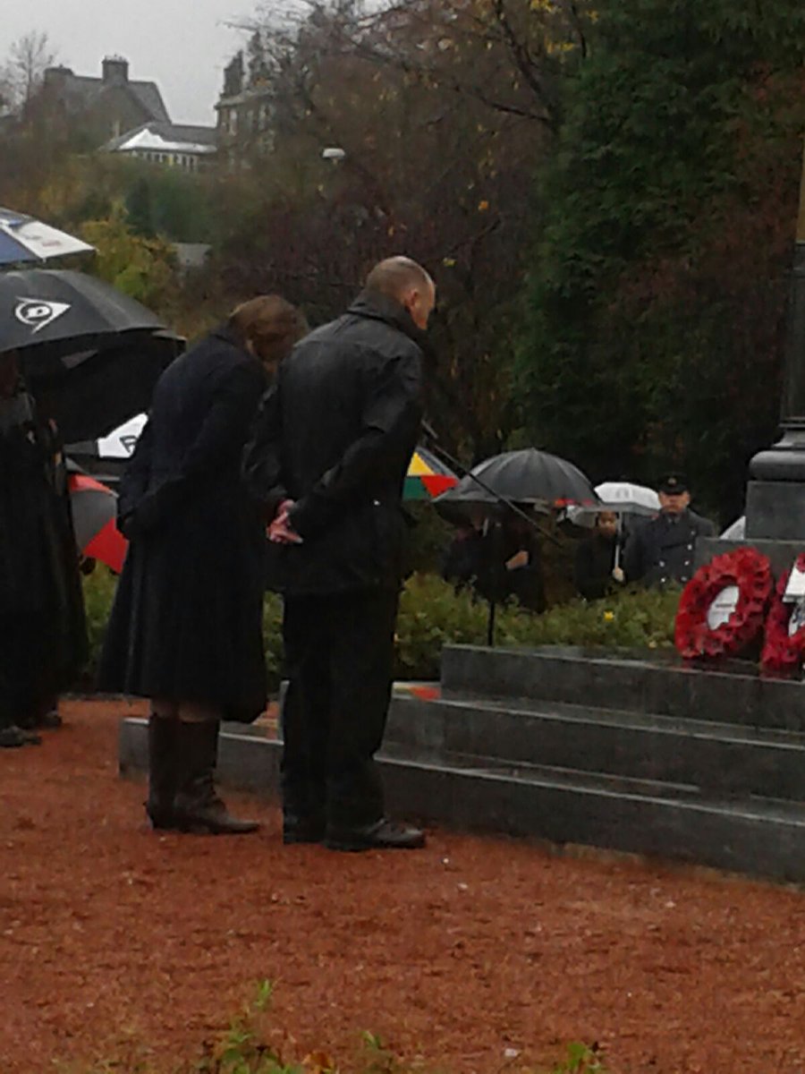 Ruthie Teal tweet media