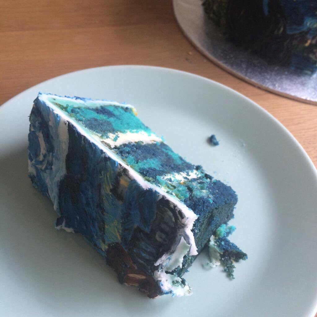 portrayaI's tweet photo. Starry Night cake https://t.co/Q3x8h2k8Pb