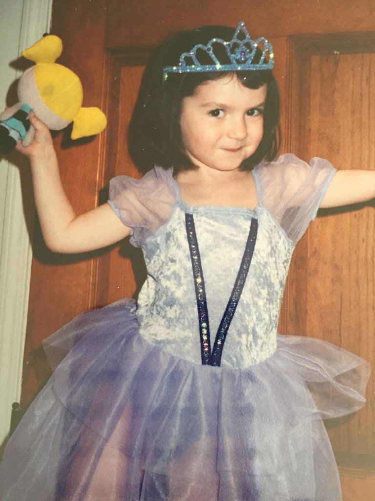 Happy 19th birthday <a href="/MollyReff/">Molly Reff</a>