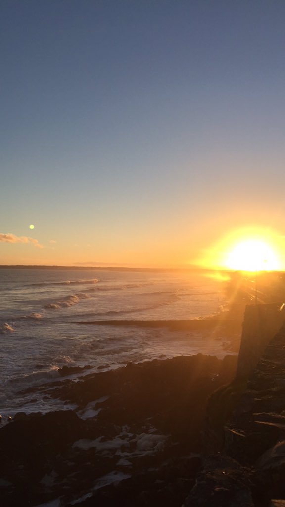 Great to visit #Youghal in East Cork <a href="/LeighDez/">Leigh Desmond</a> A hidden heritage town gem <a href="/Failte_Ireland/">Fáilte Ireland</a> #roadtrip #fitfam☀️💪🏼🚖