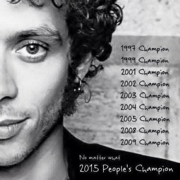 giovaniriza's tweet photo. The Sky doesn't need to explain that he was high, what you did is amazing @ValeYellow46 #ValenciaGP #Rossi https://t.co/fbSHAJ5urA