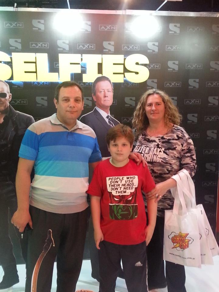 lorenaurriza's tweet photo. #comicconsony https://t.co/AC5Eit6ozU