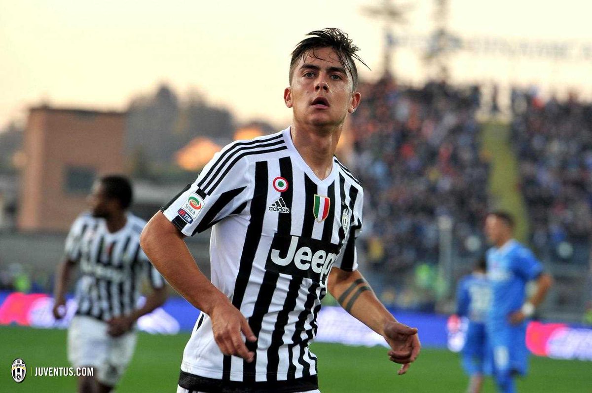 juventusfc's tweet photo. Uno. Due. Tre = #FinoAllaFine #EmpoliJuve https://t.co/iaUWl05Ws8