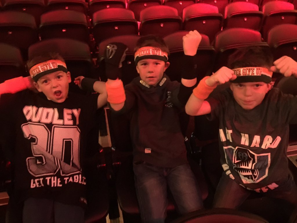 TutburyWin's tweet photo. #WWEBirmingham https://t.co/L9G08XsiME