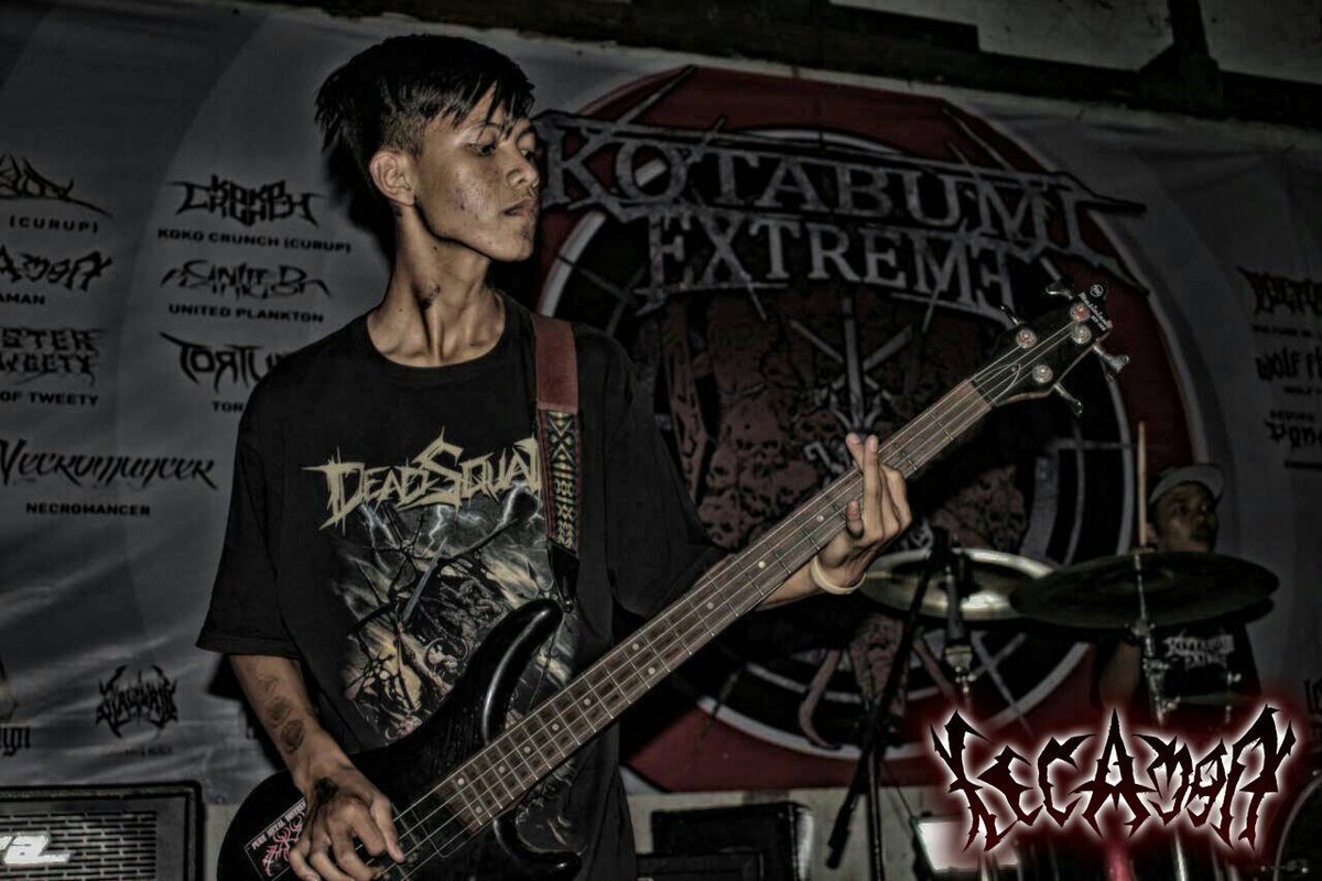 K E C A M A N tweet media