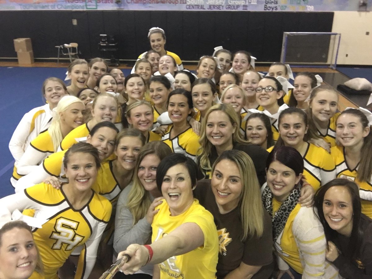 St. Hubert Cheer tweet media